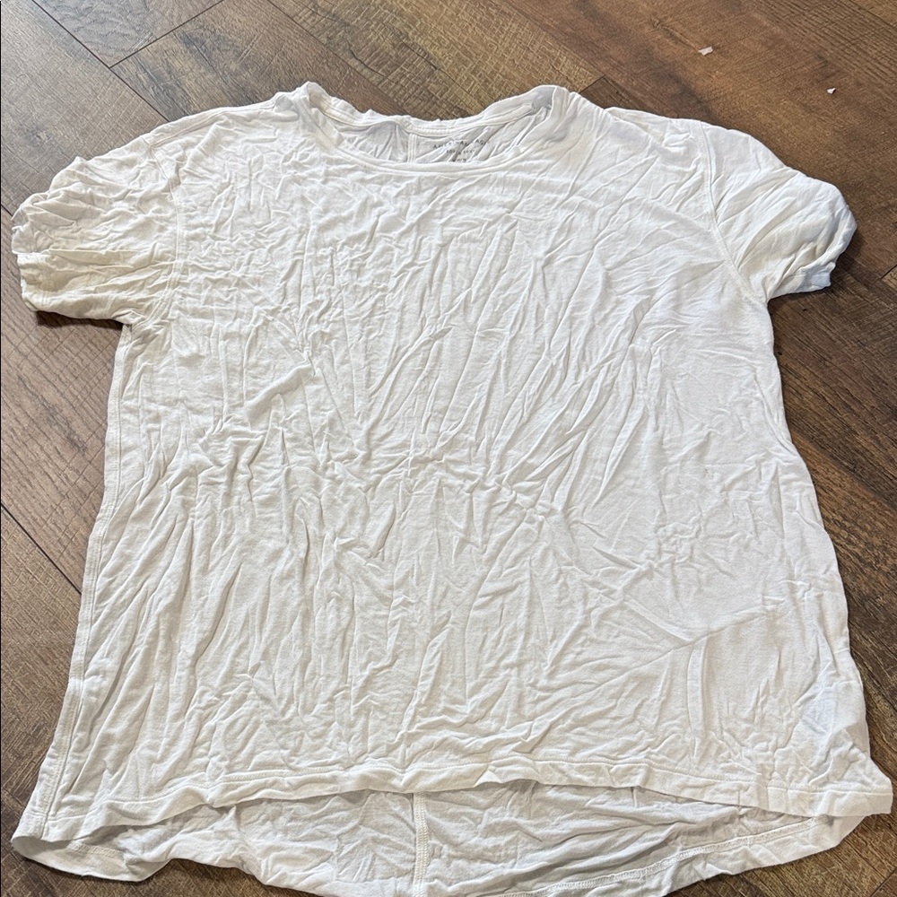 American Eagle Outfitters White Short Sleeve Tee